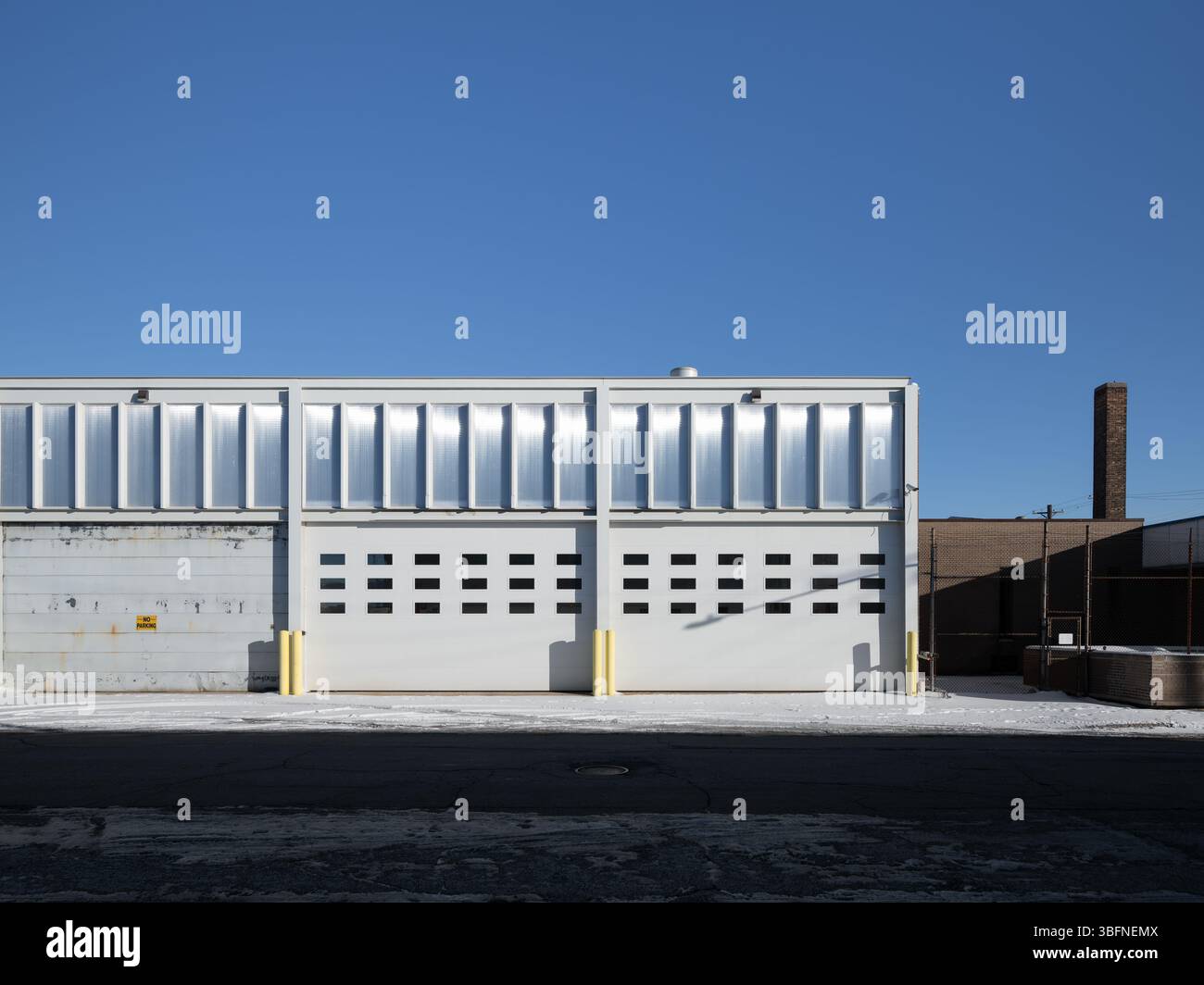 Facility location hi-res stock photography and images - Alamy