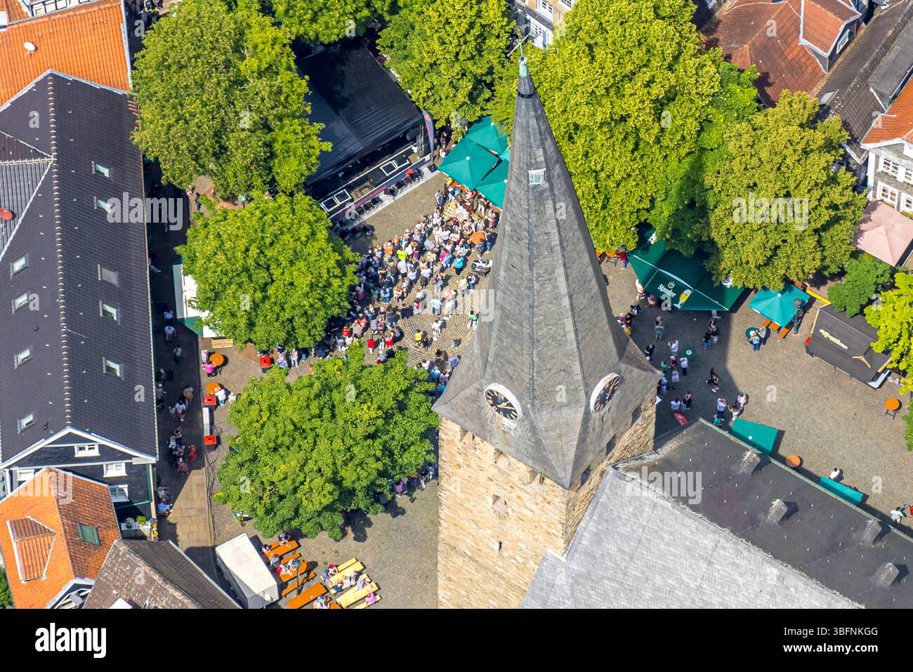 Heilige georges kirche hi-res stock photography and images - Alamy