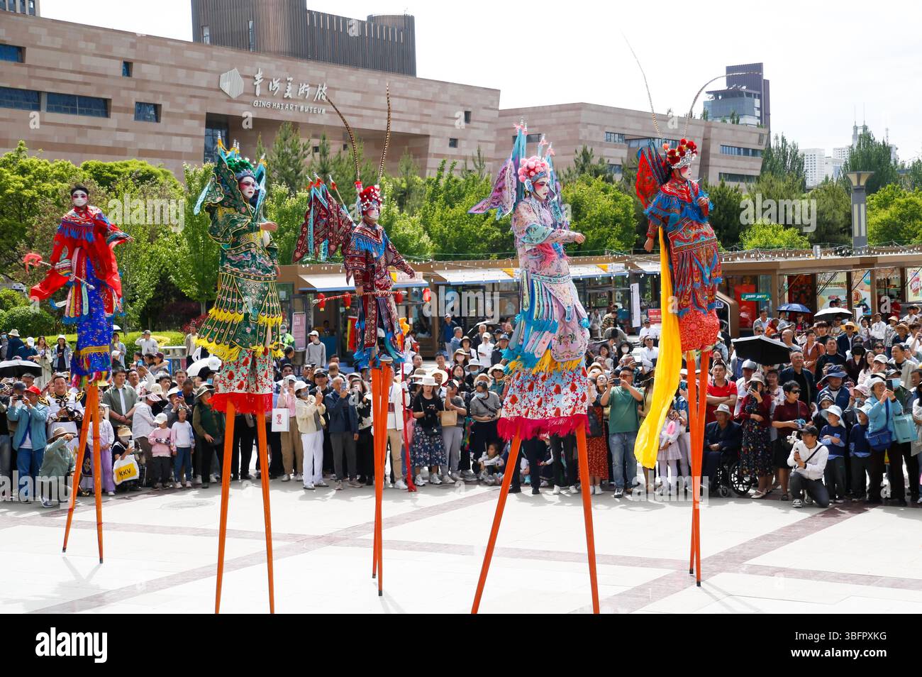 **CHINESE MAINLAND, HONG KONG, MACAU AND TAIWAN OUT** Stilt ...