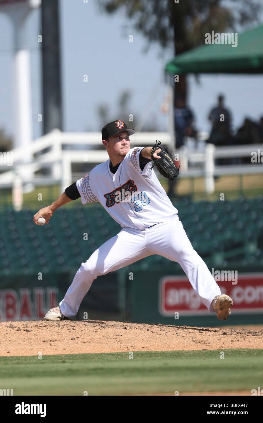 Kyle Roche Sullivan Kyle Roche (20) of the Inland Empire 66ers pitches against the Modesto ...