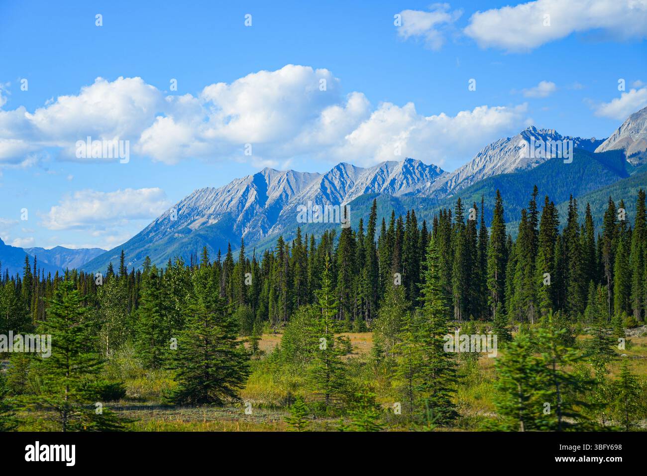 Kootenay river in canadian hi-res stock photography and images - Alamy