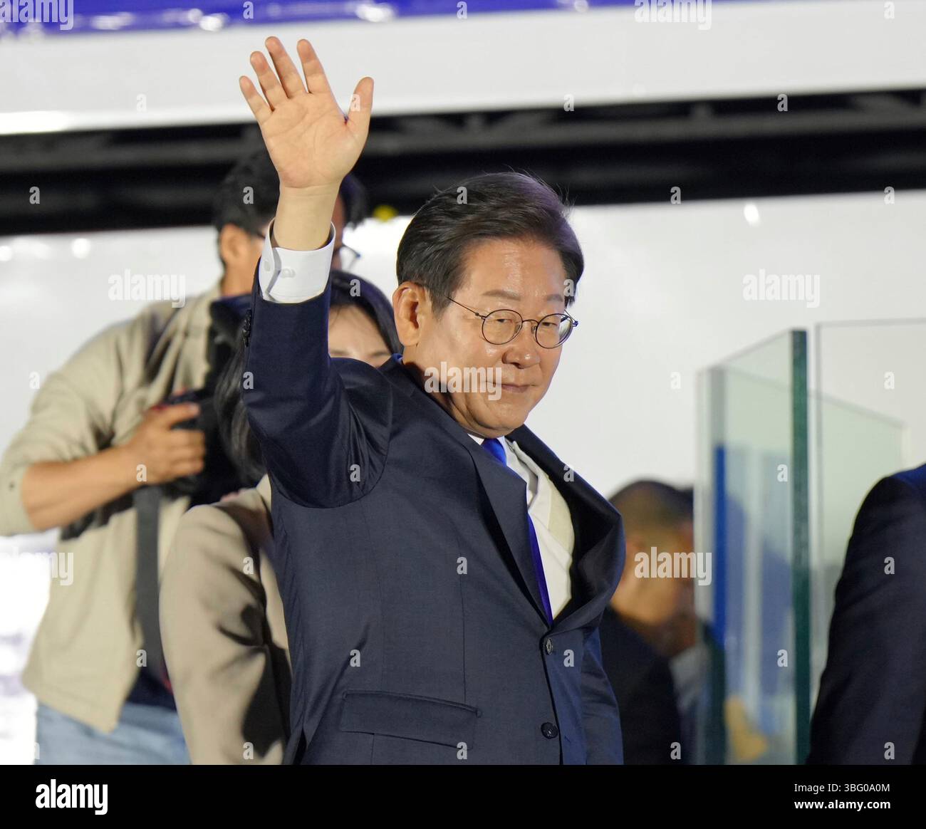 Lee Jaemyung, Democratic Party of Korea, celebrates after South Korean