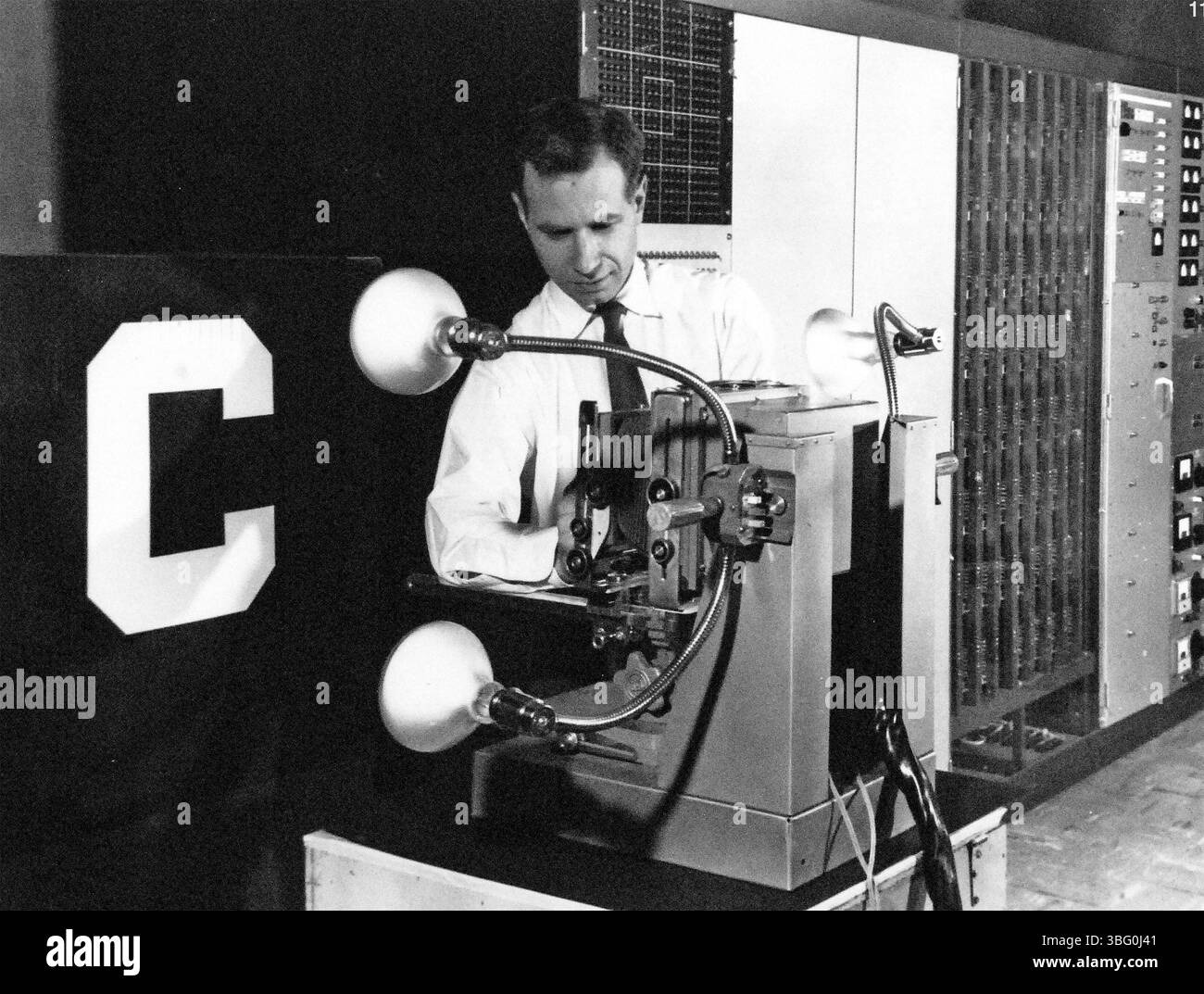 FRANK ROSENBLATT (1928-1971) American psychologist with the first ...