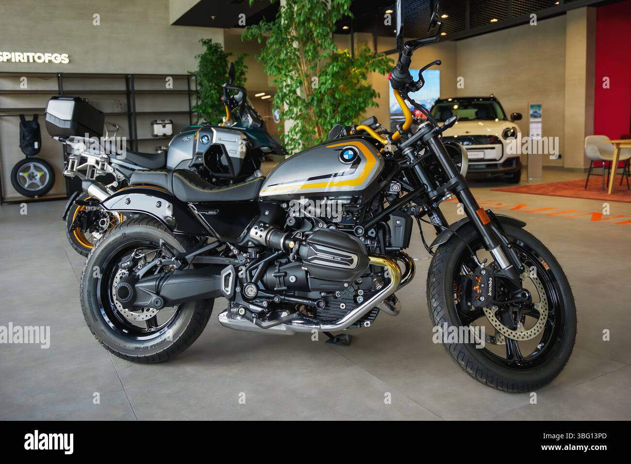 Moto r hi-res stock photography and images - Alamy