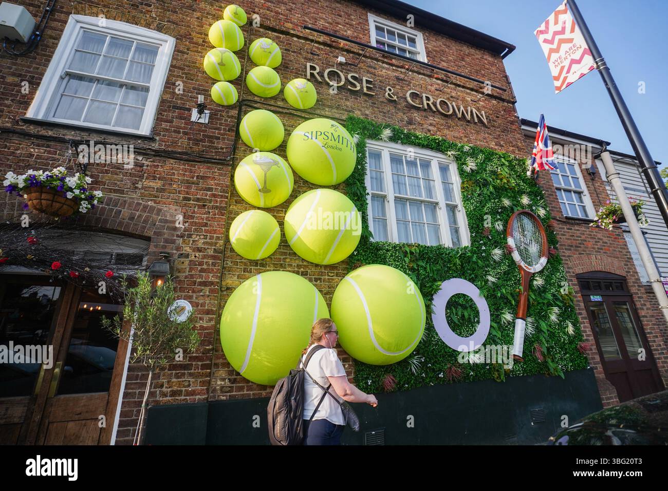 Wimbledon, London, UK. 3 June 2025 . The Rose and Crown pub in ...