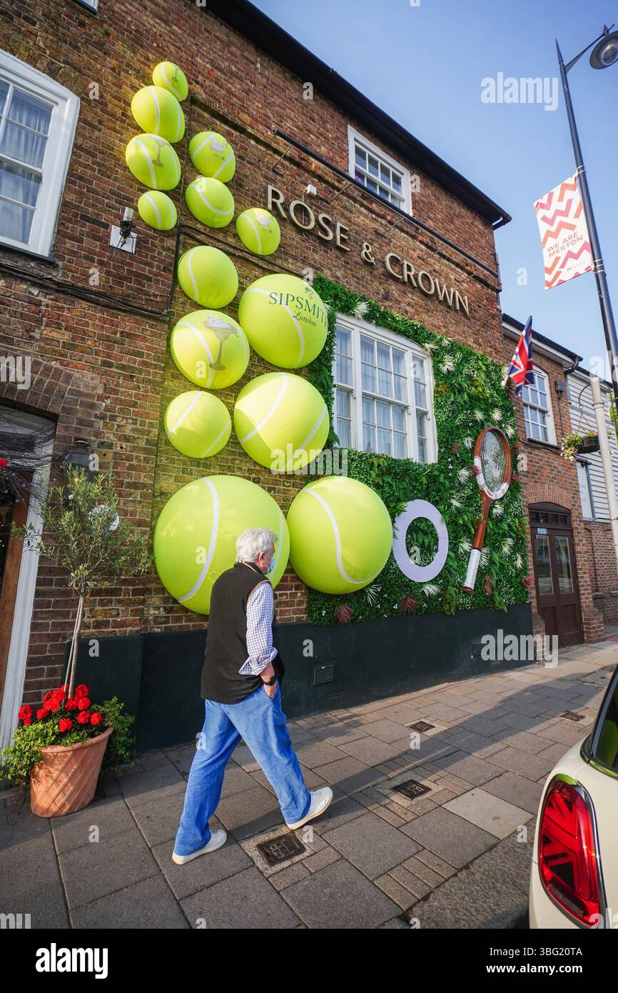 Wimbledon, London, UK. 3 June 2025 . The Rose and Crown pub in ...