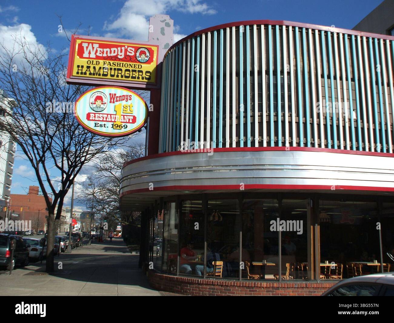 Wendys old fashioned hamburgers hi-res stock photography and images - Alamy