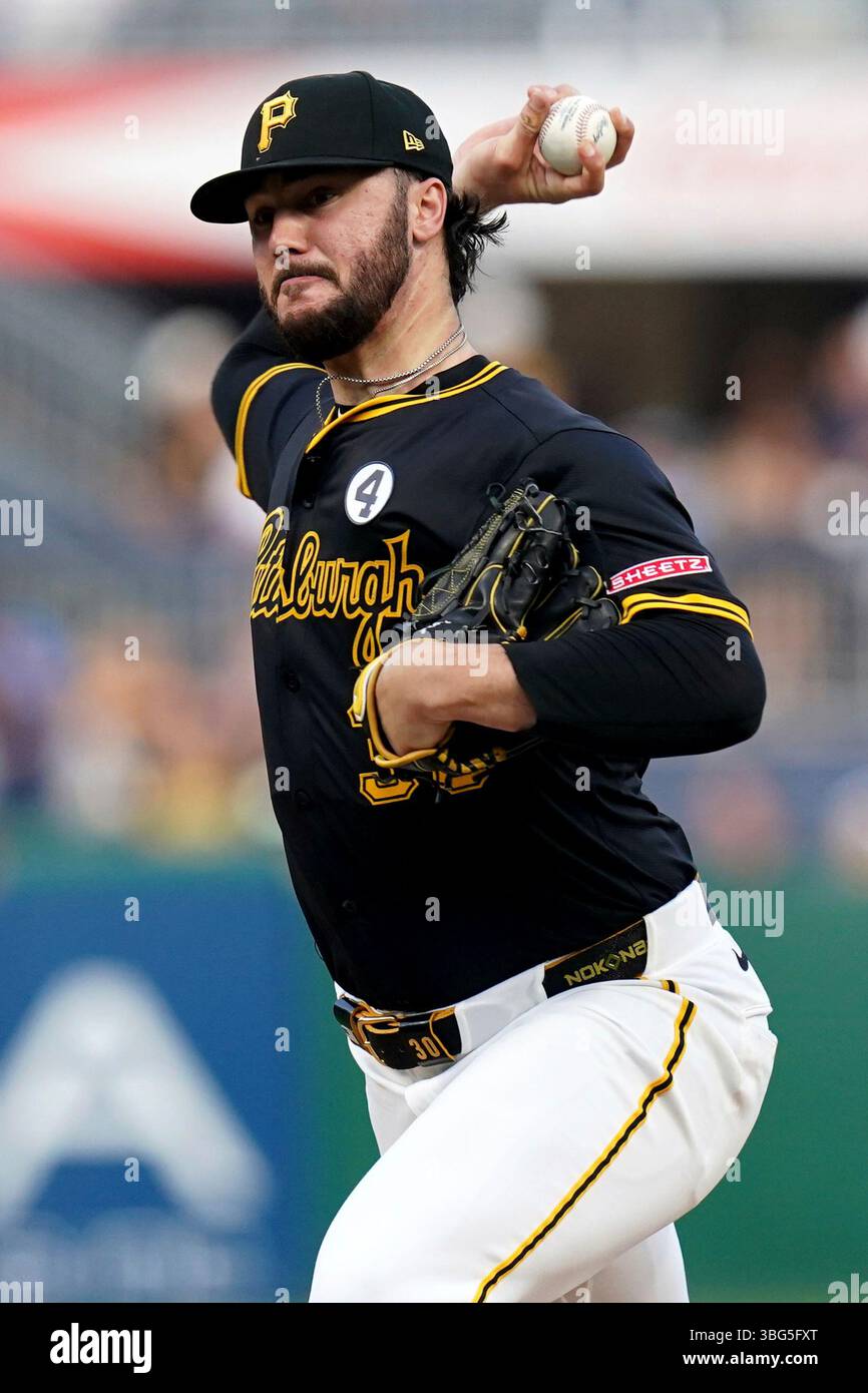 Mesmerizing Paul Skenes' Outing Against The Astros Scene Collection Mesmerizing Paul Skenes' Outing Against The Astros Scene Collection