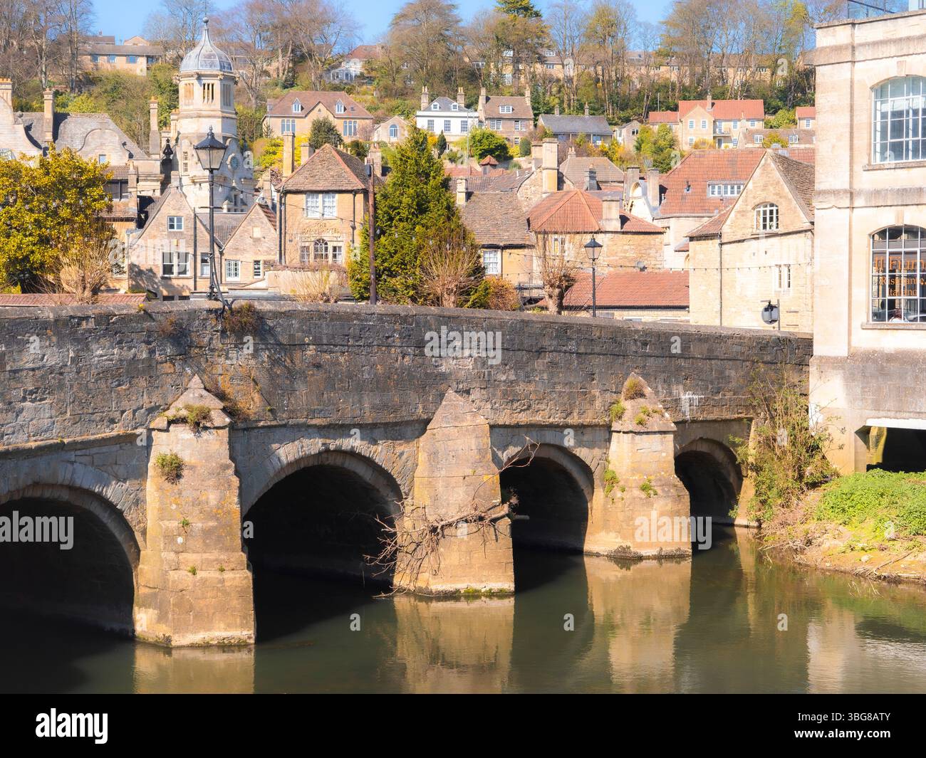 Bradford on Avon Town Bridge, River Avon, Bradford-on-Avon, Wiltshire, England, UK, GB. Stock Photo