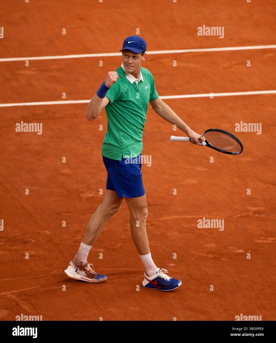 Jannik Sinner celebrates during his men's singles quarter final match