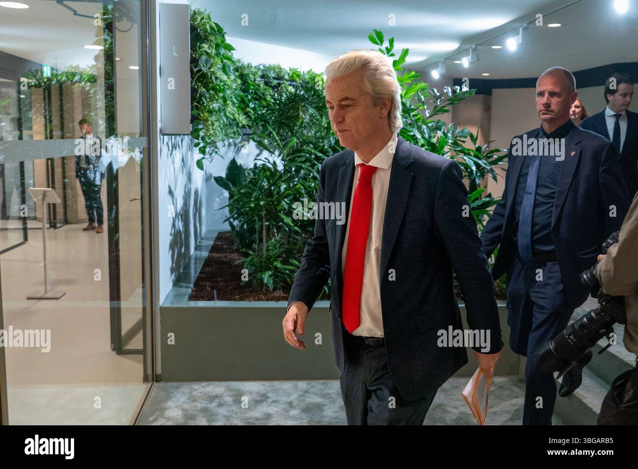 Den Haag Netherlands June 4 Geert Wilders Pvv Leaving During The