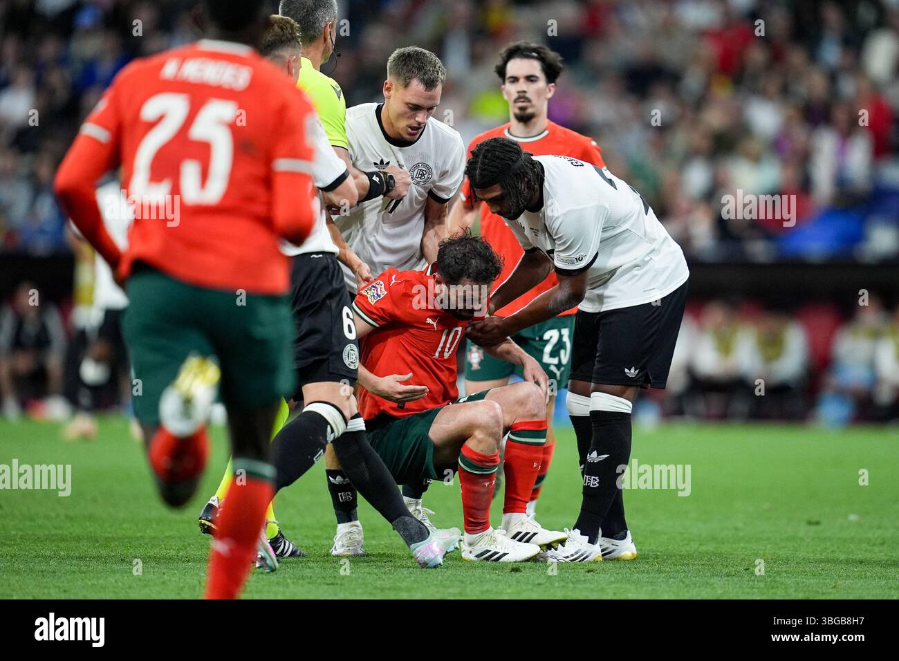 Munich, Germany. 04th June, 2025. Bernardo Silva (Portugal) lies down