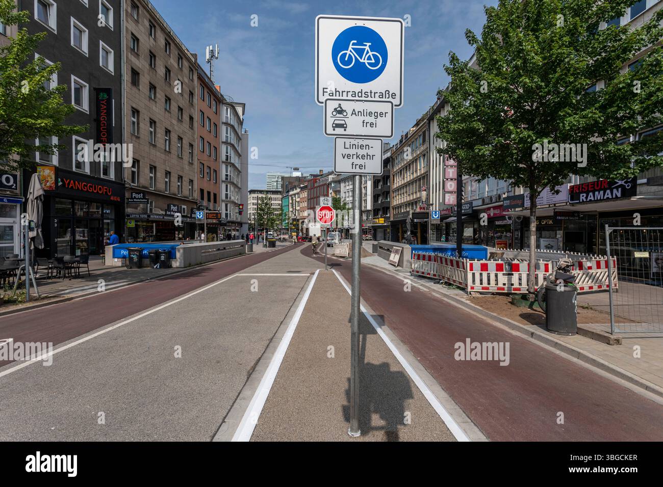 New bicycle street in Düsseldorf city centre, traffic turnaround Stock Photo