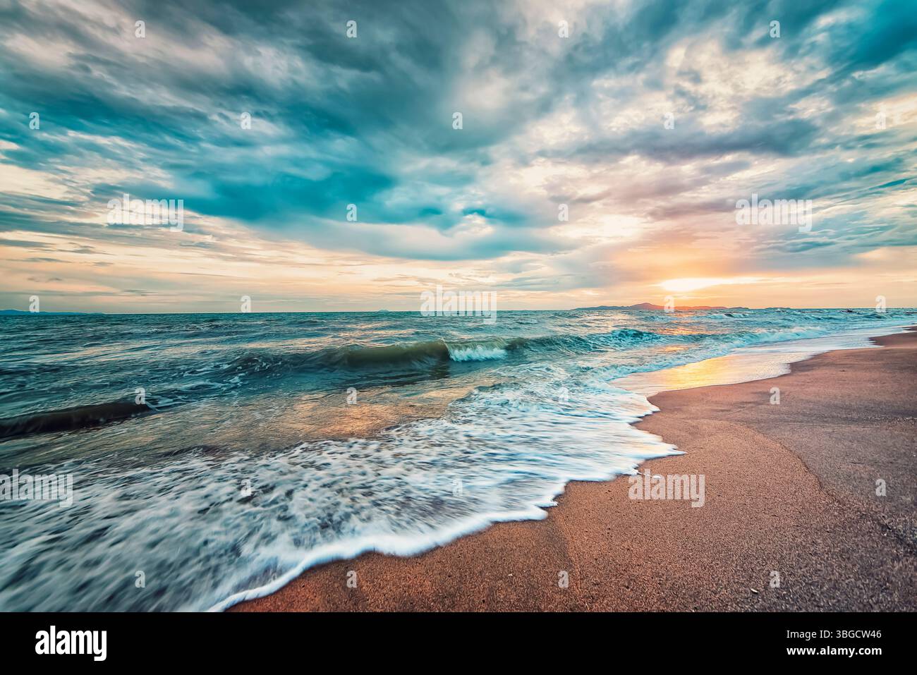 Beautiful beach scenery hi-res stock photography and images - Alamy