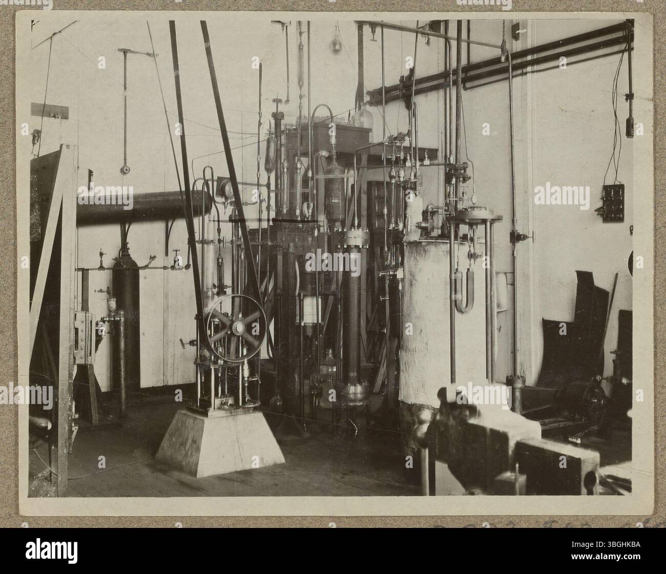 This apparatus, used to study absorbents for high-pressure ammonia ...
