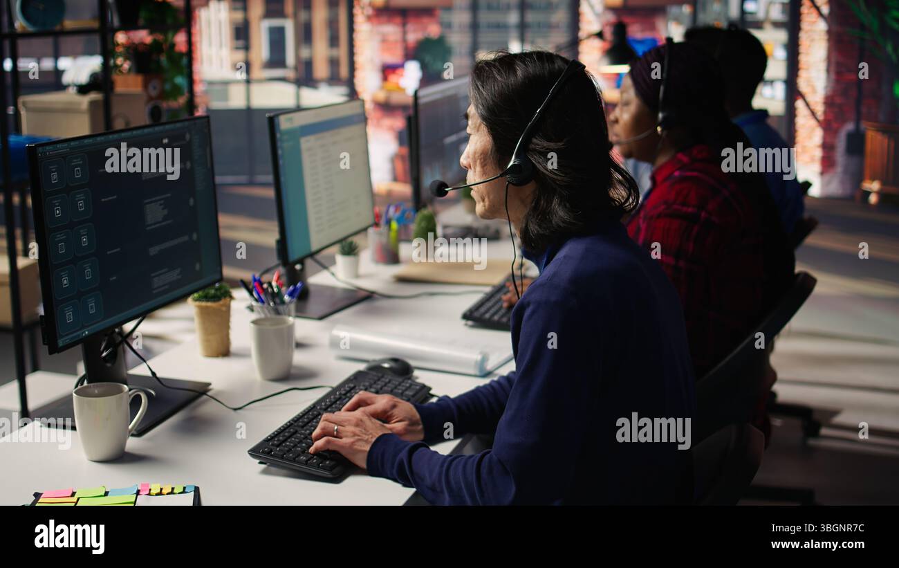 Call center employee assisting customers hi res stock photography and