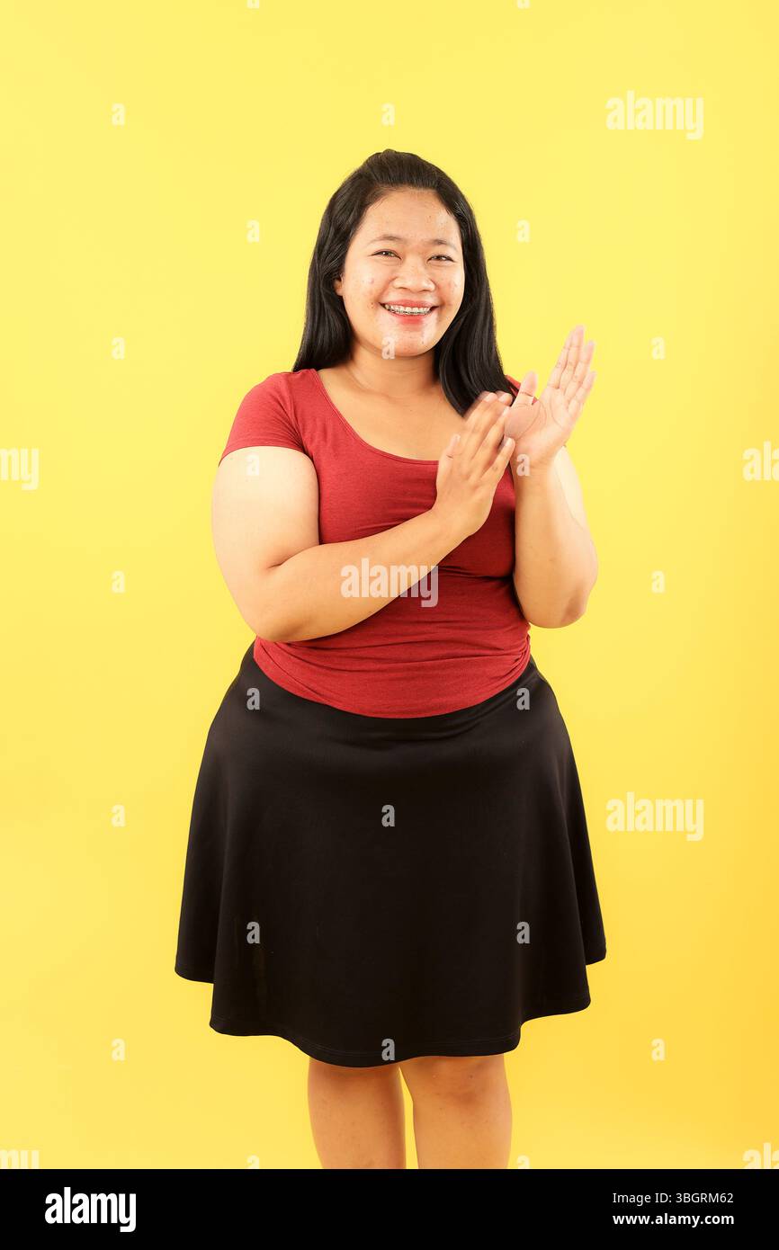 Black female clapping hands hi-res stock photography and images - Alamy