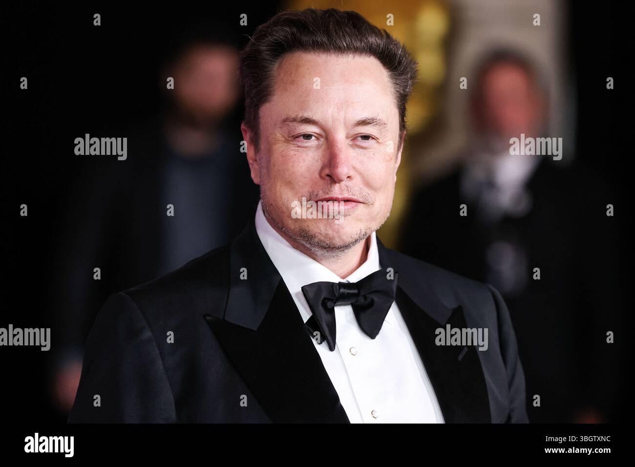 (FILE) Trump and Musk escalate public feud over agenda bill. MIRACLE MILE, LOS ANGELES, CALIFORNIA, USA - APRIL 13: Chief Executive Officer (CEO) and product architect of Tesla, Inc., Founder, CEO and chief engineer of SpaceX, Owner, Chief Technology Officer (CTO) and executive chairman of X Corp. (formerly Twitter) Elon Reeve Musk arrives at the 10th Annual Breakthrough Prize Ceremony held at the Academy Museum of Motion Pictures on April 13, 2024 in Miracle Mile, Los Angeles, California, United States. (Photo by Xavier Collin/Image Press Agency) Stock Photo