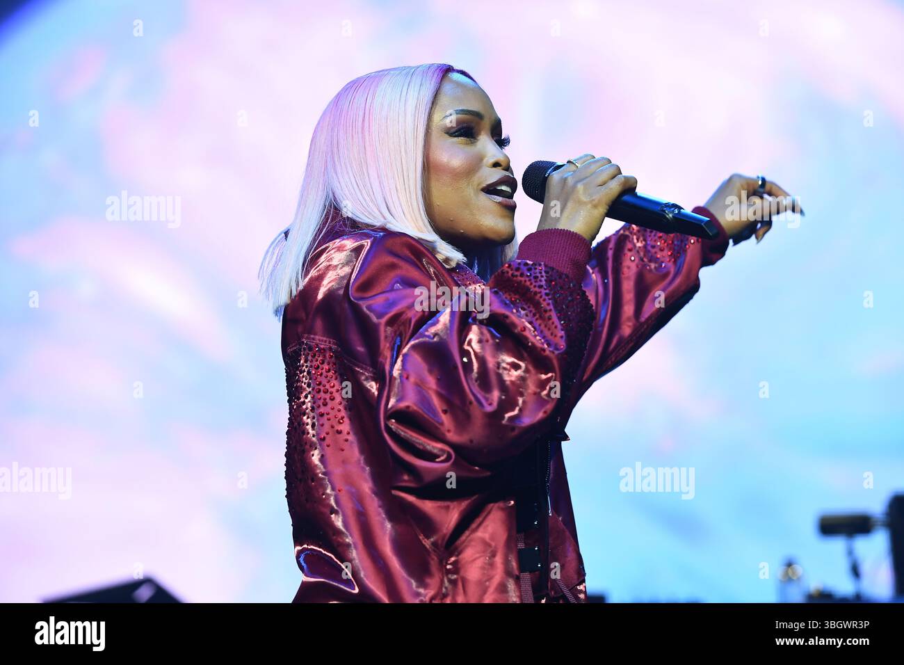 Rapper eve hi-res stock photography and images - Alamy
