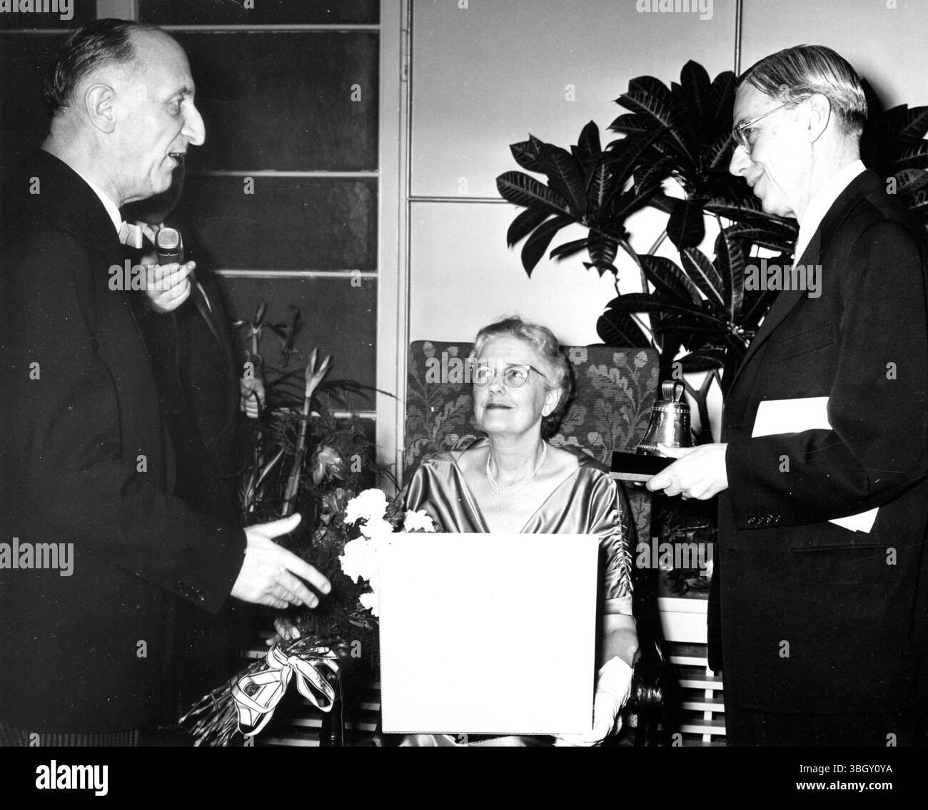 West Berlin governing Mayor Dr Otto Suhr (left) presents retiring US ...
