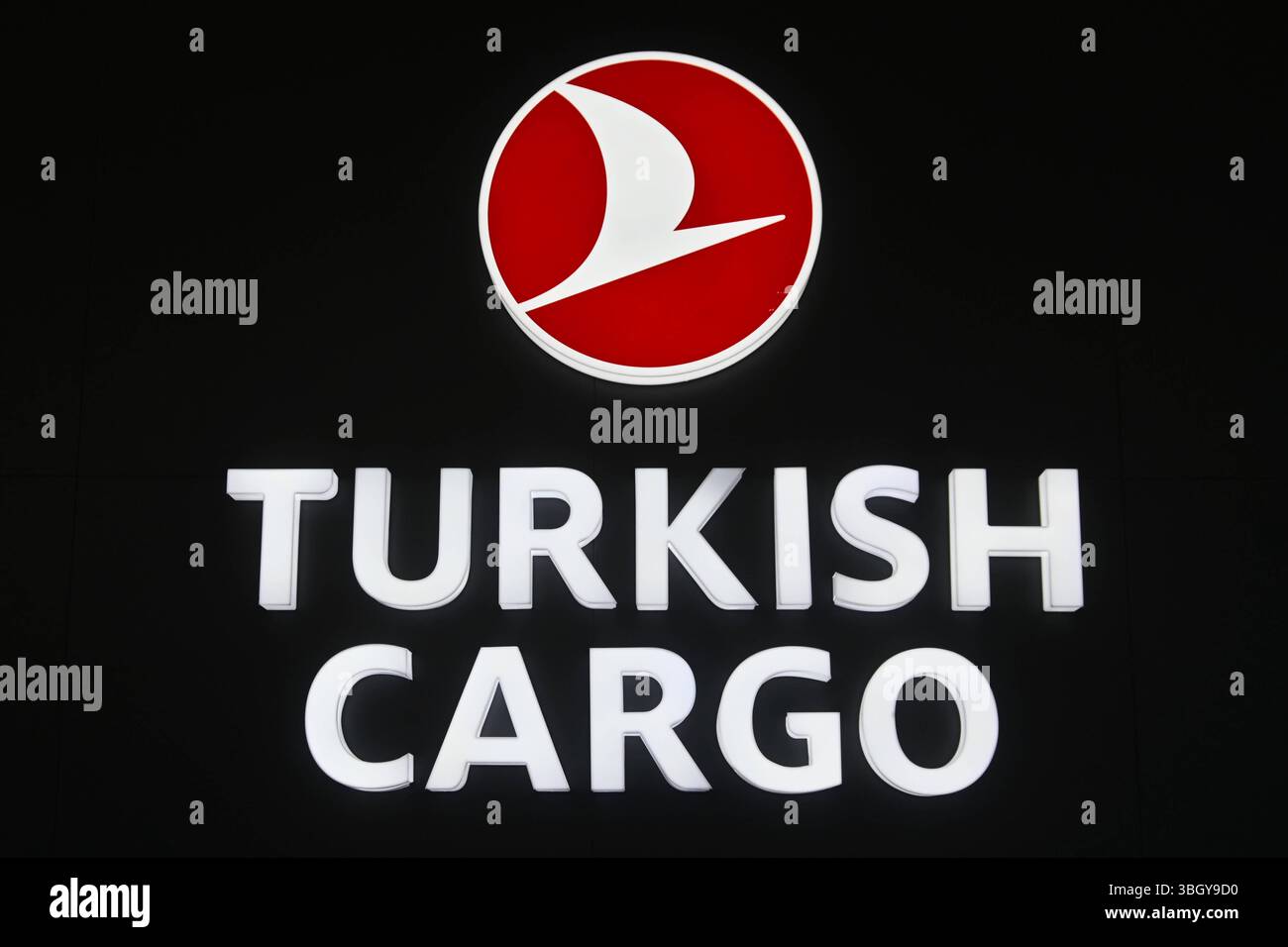 Messe Transport Logistik 2025 Logo DACHSER INTELLIGENT LOGISTICS,  Spedition,Logistik,Logistikunternehmen,Spediteur. *** Trade Fair Transport  Logistics 2025 Logo DACHSER INTELLIGENT LOGISTICS, freight  forwarding,logistics,logistics company,freight ..., image size:1300x956