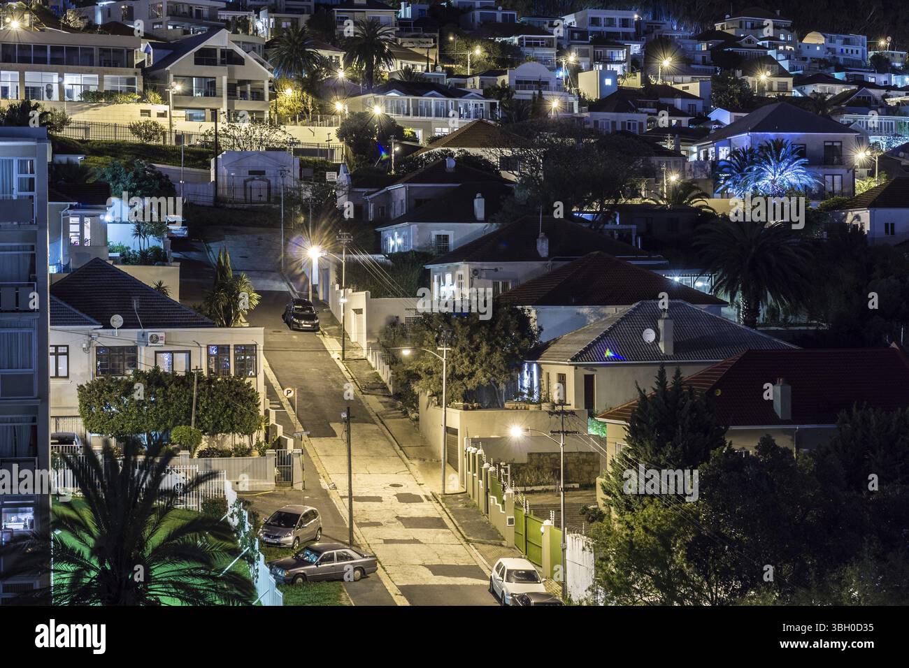 Aerial view of the city of Cape Town at night Stock Photo - Alamy