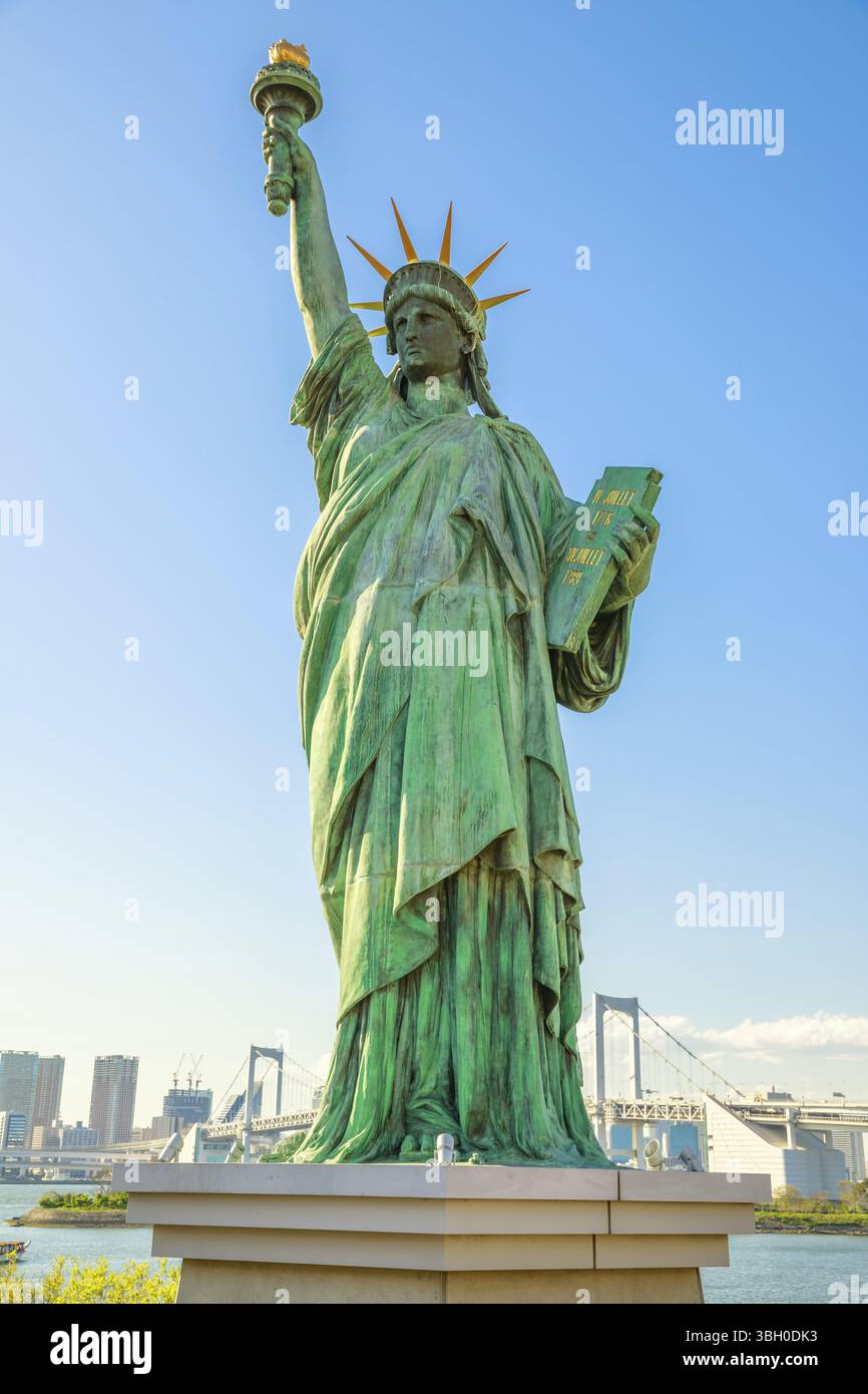 Statue of Liberty, icons of Odaiba Island in Tokyo, Japan. Replica of ...