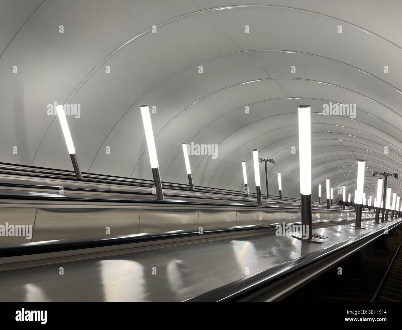 An Innovative Modern Subway Tunnel Featuring WellDesigned Illuminated ...