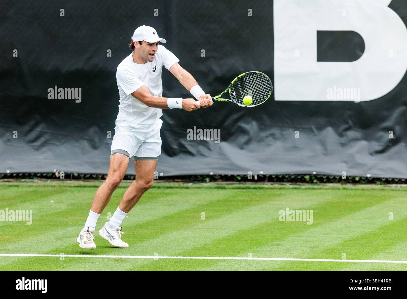 Stuttgart, Deutschland. 07th June, 2025. Eliot Spizzirri (USA) im Match gegen Li Tu (AUS) BOSS OPEN ATP250; Stuttgart, Tennisclub Weissenhof am 07.06.2025 Credit: dpa/Alamy Live News Stock Photo