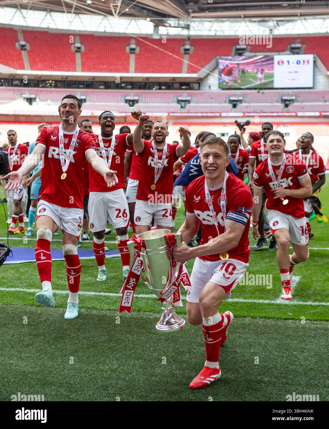 Efl championship playoff final hi-res stock photography and images - Alamy