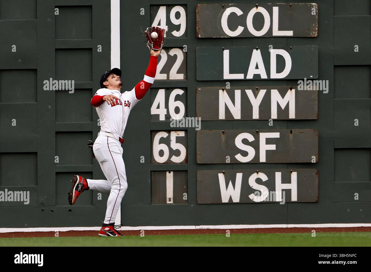 Boston Red Sox outfielder Jarren Duran makes a catch against the