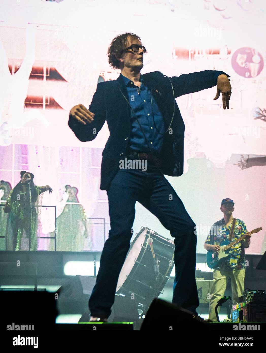 glasgow-uk-7th-june-2025-pulp-live-at-the-ovo-hydro-credit-stephen-wilson-photography-3BH6AA0.jpg