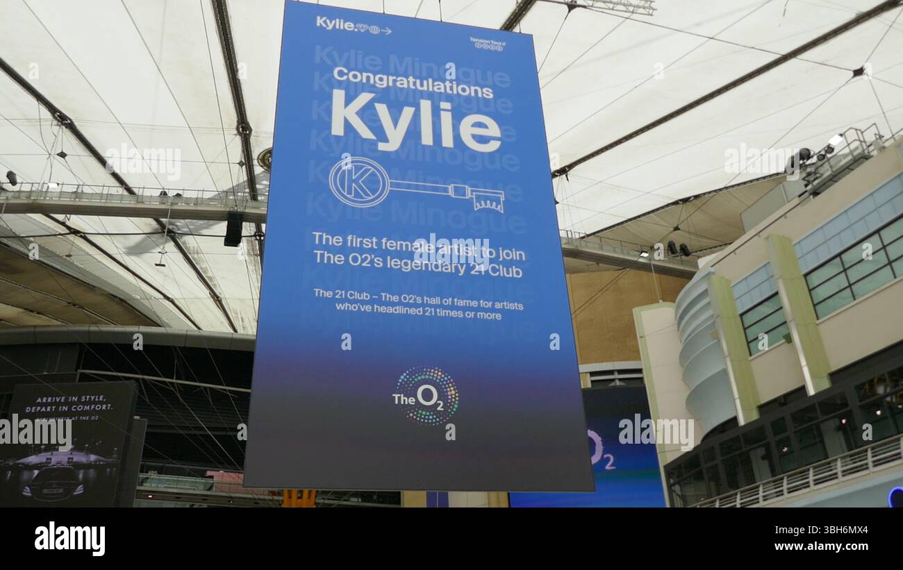 O2 Arena Banner 21 ckub banner hi-res stock photography and images - Alamy