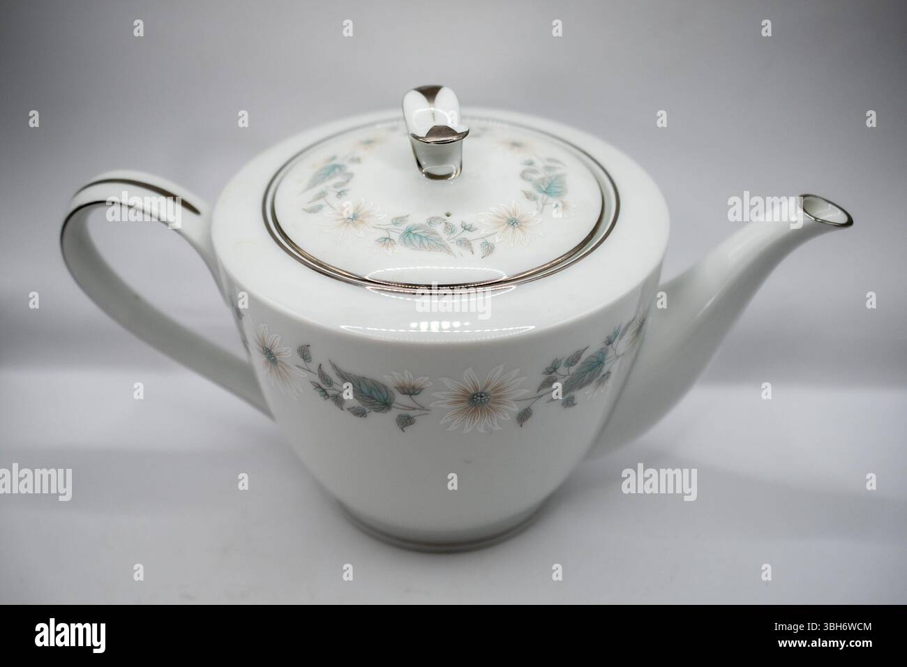 vintage porcelain tea pot Stock Photo