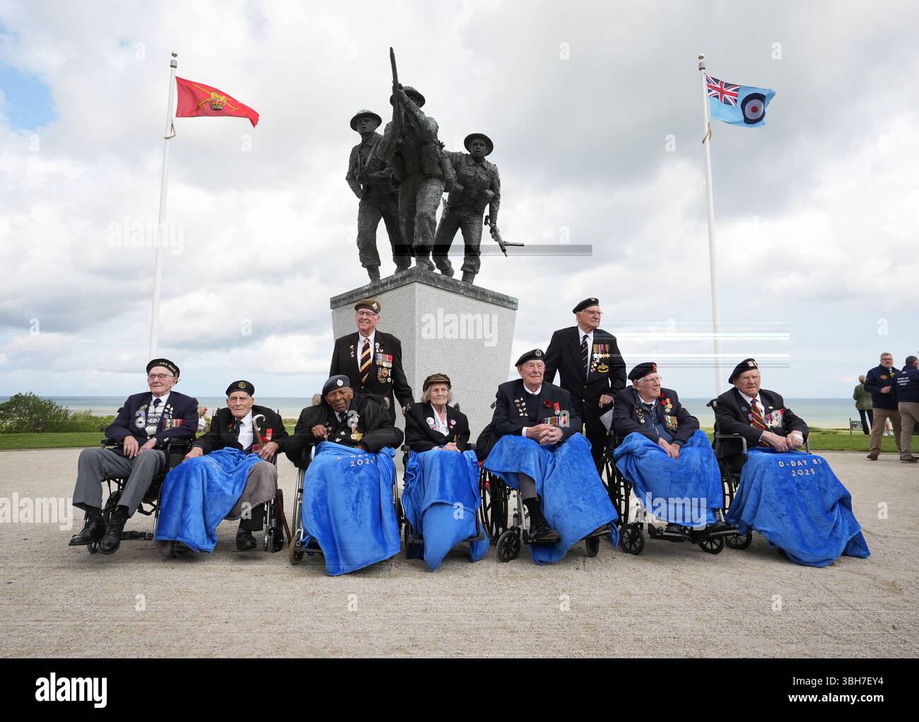 World War Two veterans (left to right), Royal Navy D-Day veteran Ken ...