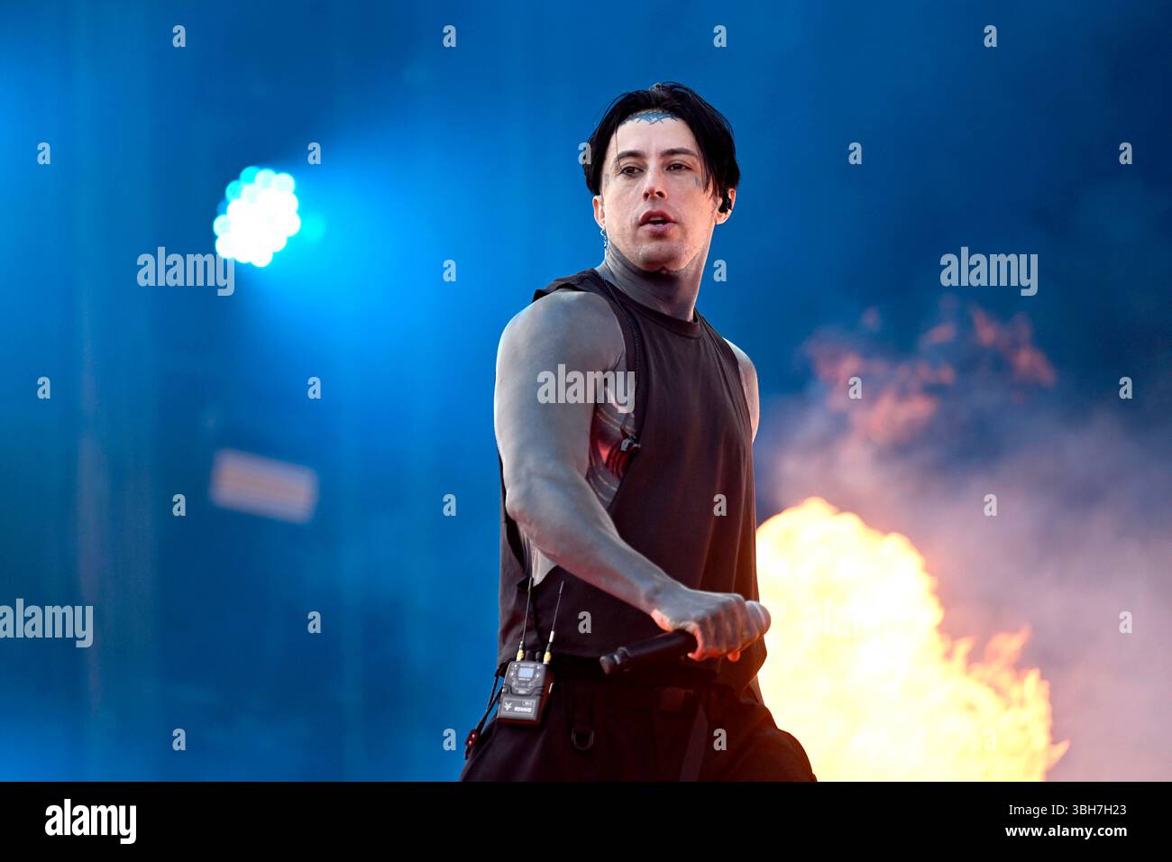 Sänger Ronnie Radke von der Band Falling in Reverse am zweiten Tag bei Rock  im Park RiP 2025 am Nürnberger Zeppelinfeld. Das Festival findet seit 1993  als Parallelveranstaltung zum Event Rock am, image size:1300x956