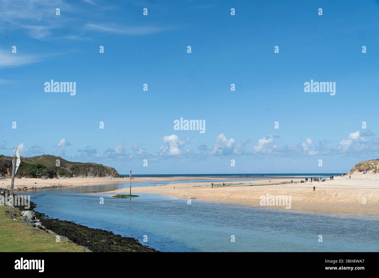 Hayle tidal channel hi-res stock photography and images - Alamy