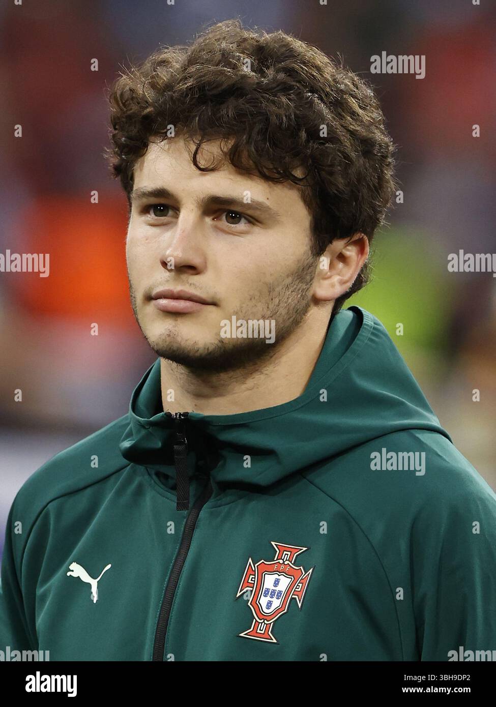 Maillot de l' équipe du Portugal 2025 signé par Joao Neves | LCS