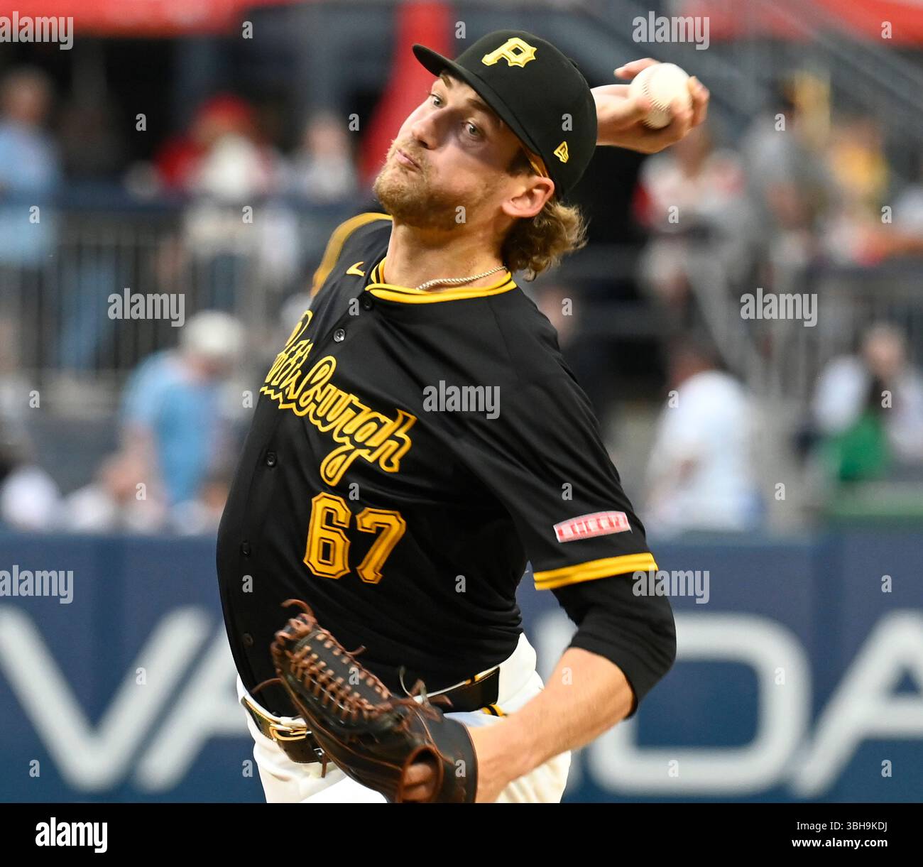 Pittsburgh Pirates pitcher Braxton Ashcraft (67) closes out the ninth