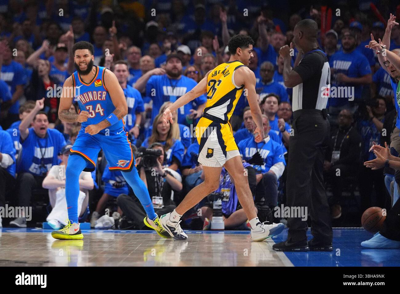 Oklahoma City Thunder forward Kenrich Williams (34) reacts after a ...