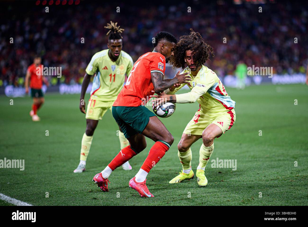 How does Nuno Mendes view the challenge of marking Lamine Yamal? How does Nuno Mendes view the challenge of marking Lamine Yamal?