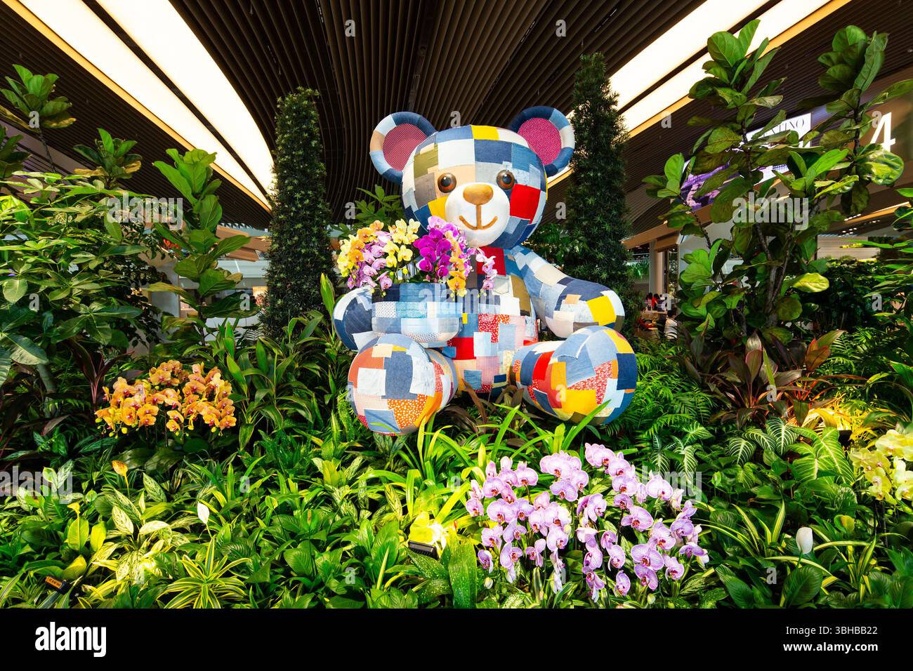 Terminal 2 singapore changi airport hi-res stock photography and images ...