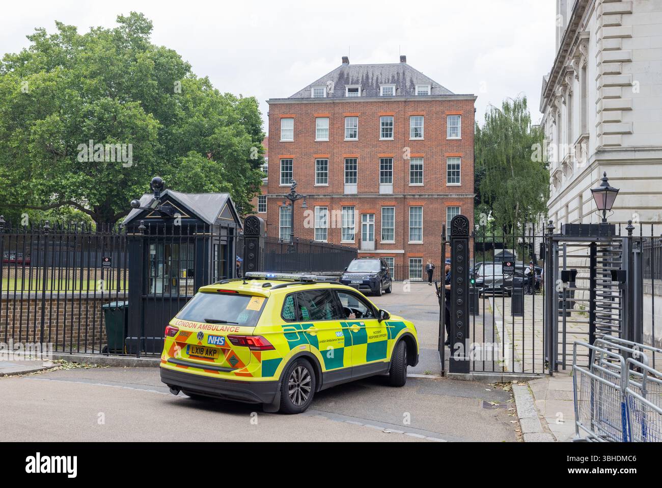 london-uk-09-jun-2025-ambulance-car-is-seen-going-into-the-back-of