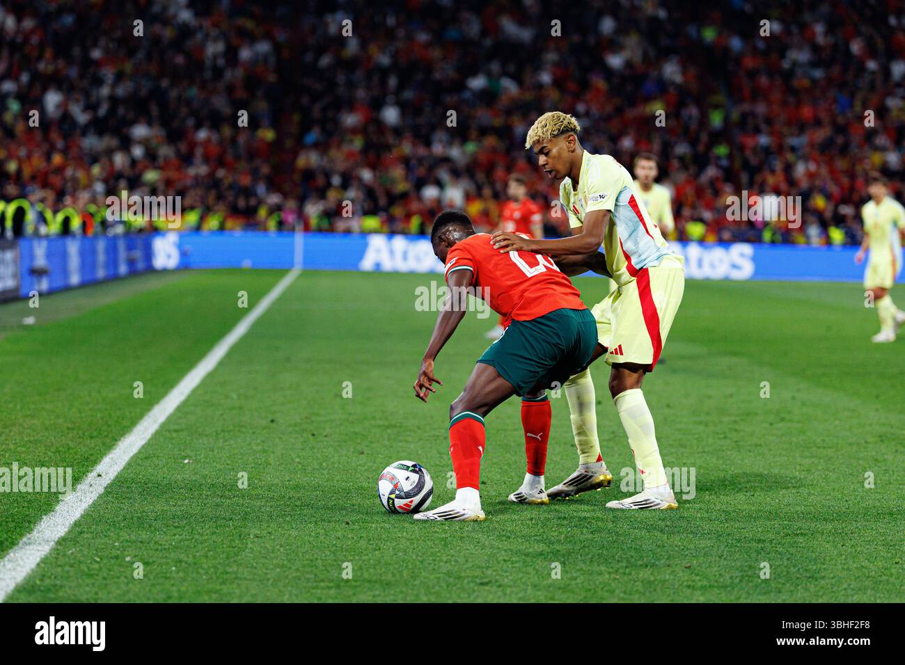 Nuno Mendes and Lamine Yamal seen during UEFA Nations League 2025 final