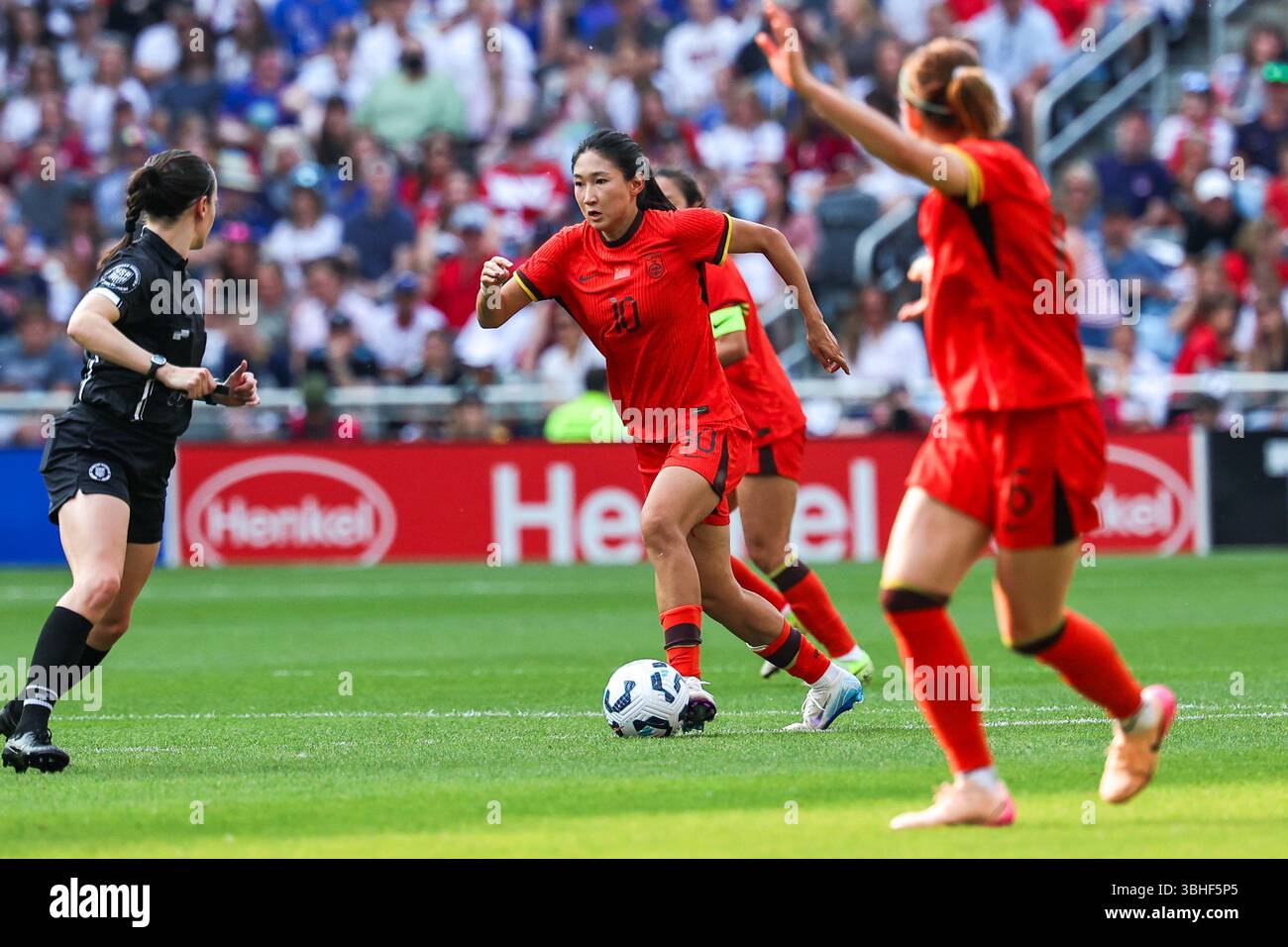May 31st, 2025: Wang Yanwen of China (10) handles the ball during a ...