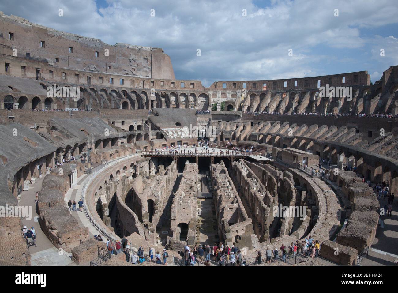 Grandeur Rome Grandeur of ancient rome hi-res stock photography and images - Alamy