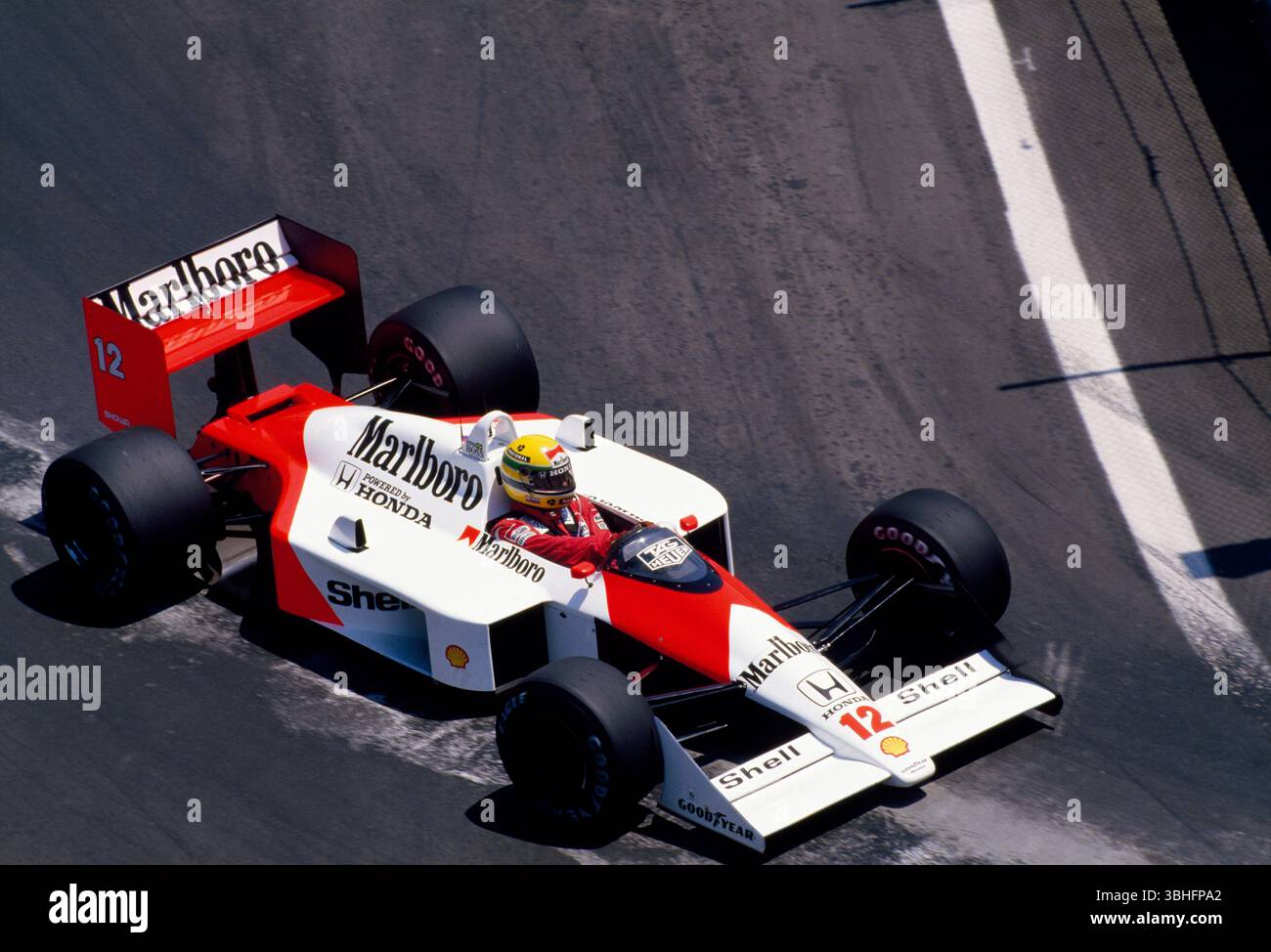 【レア】F1 HONDA/Marlboro/McLaren 膝掛け 1988年 1988 McLaren-Honda MP4/4 Formula 1 single-seater in the