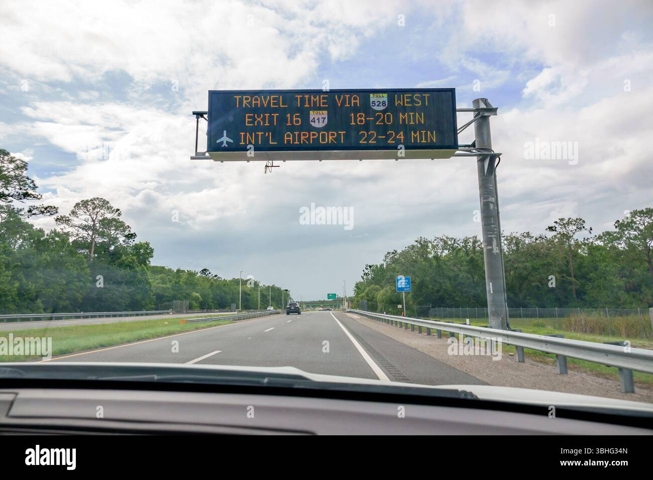 Safety travel info route planning hi-res stock photography and images ...