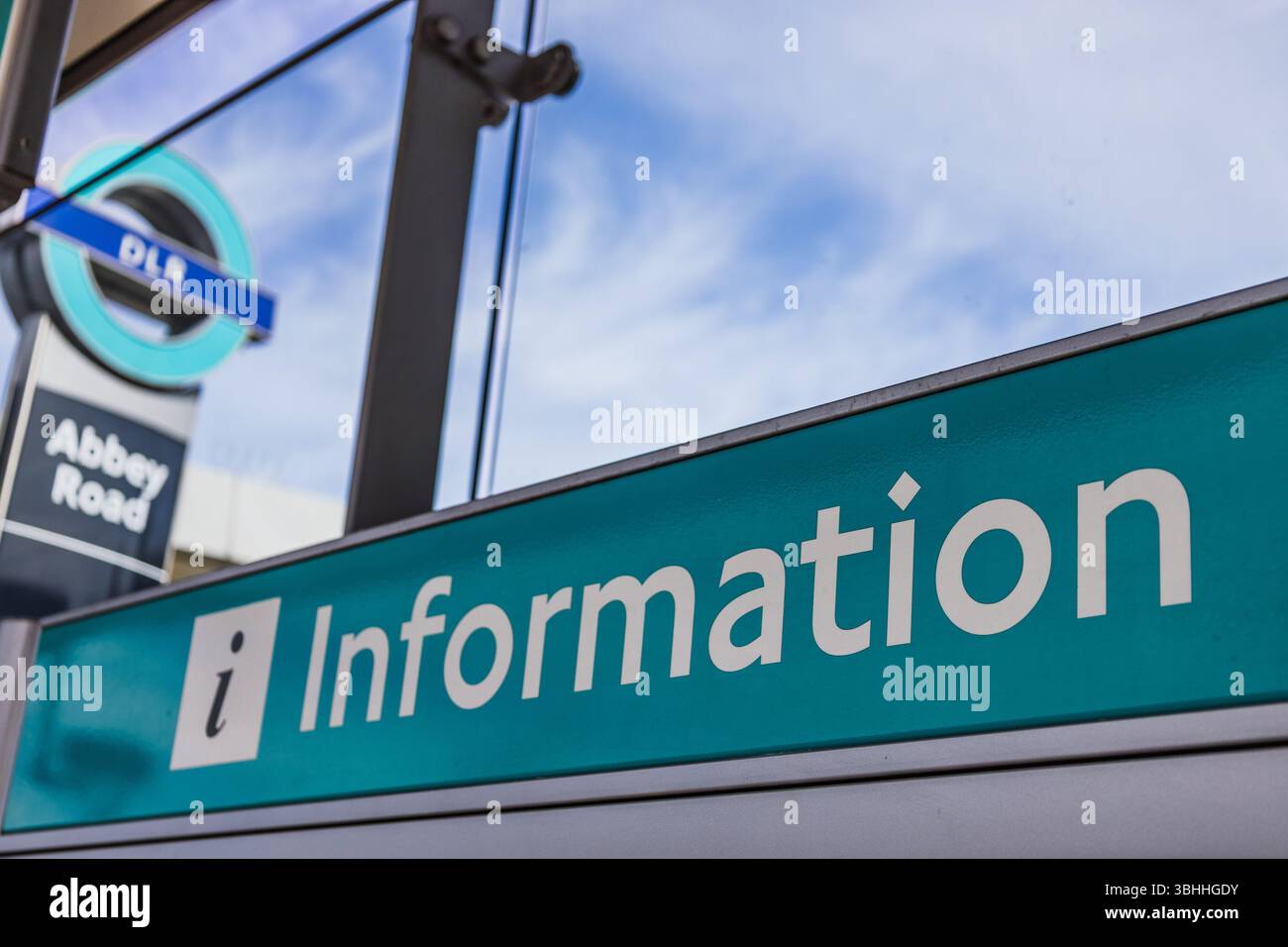 London transport map 2024 hi-res stock photography and images - Alamy