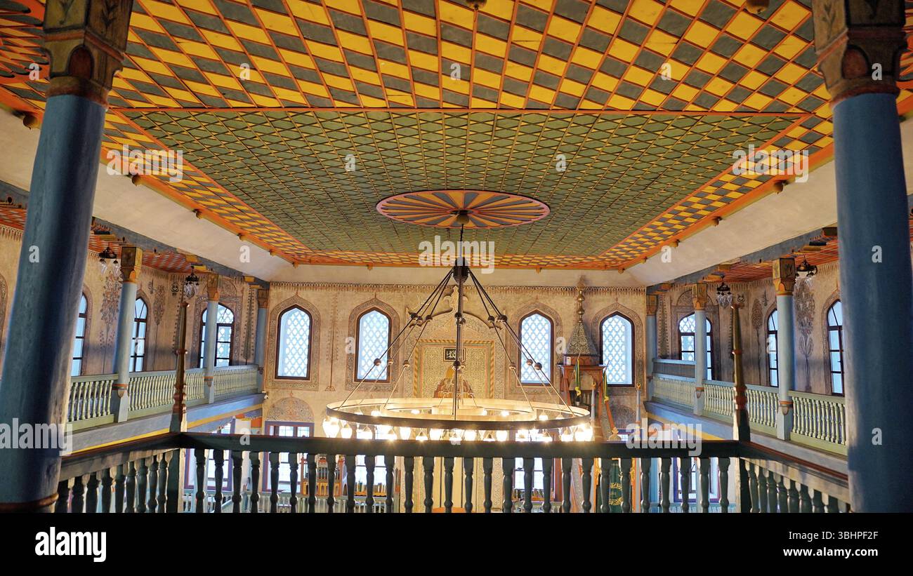 Interior of beautiful Colorful mosque Stock Photo - Alamy